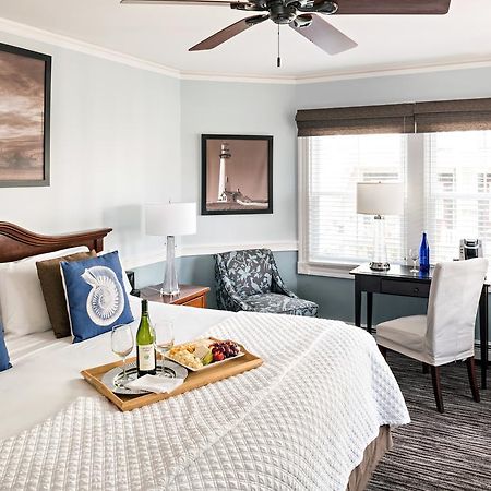 Crowne Pointe Historic Inn Adults Only Провинстаун Экстерьер фото