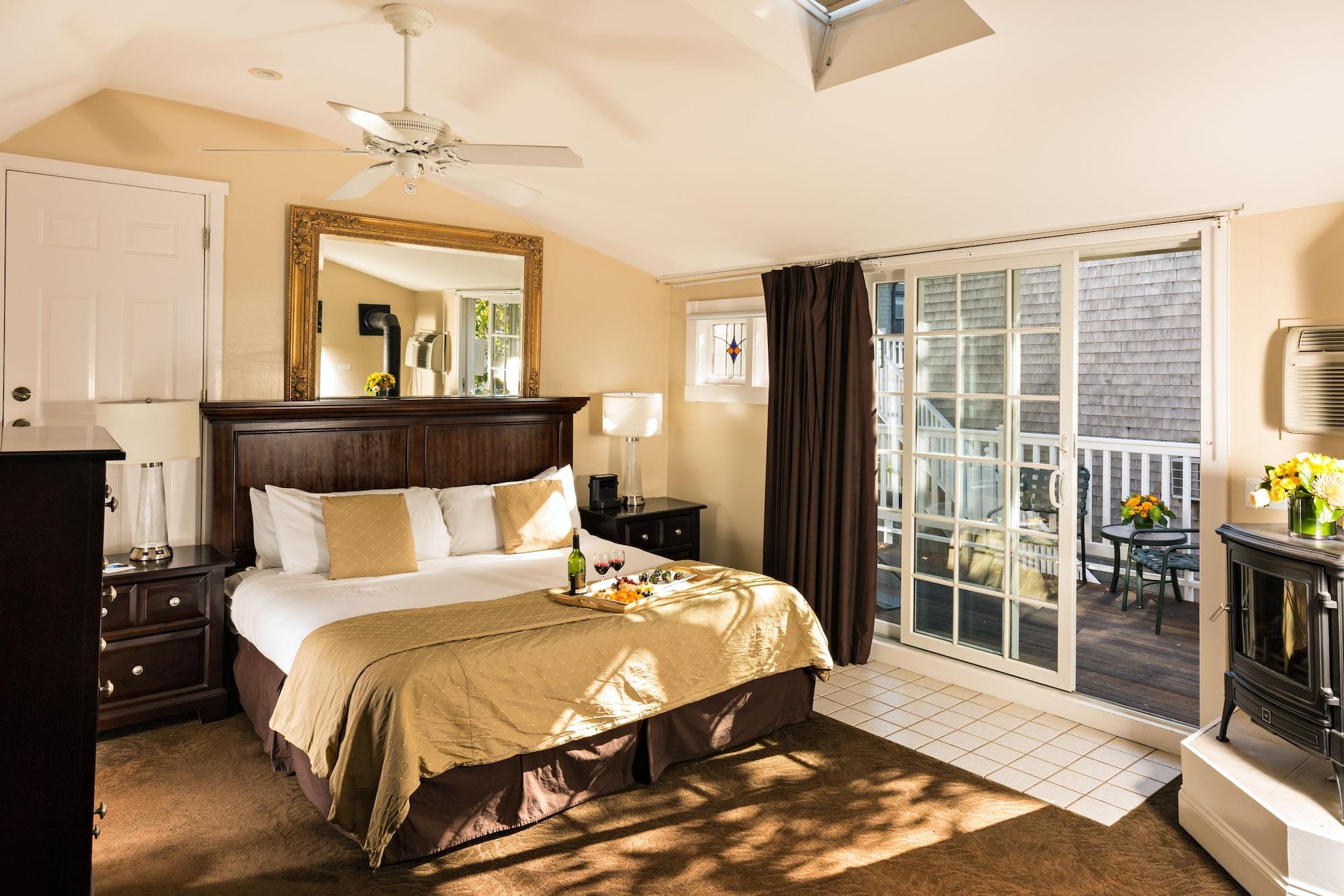 Crowne Pointe Historic Inn Adults Only Провинстаун Экстерьер фото