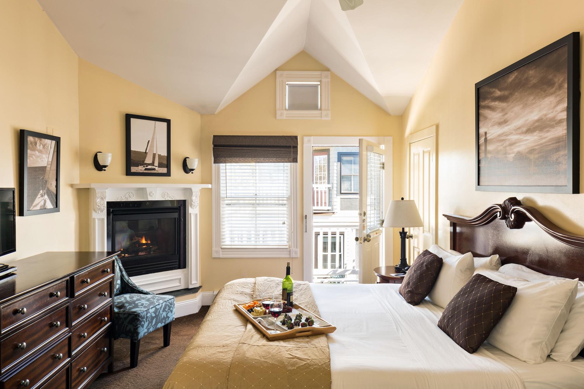 Crowne Pointe Historic Inn Adults Only Провинстаун Экстерьер фото