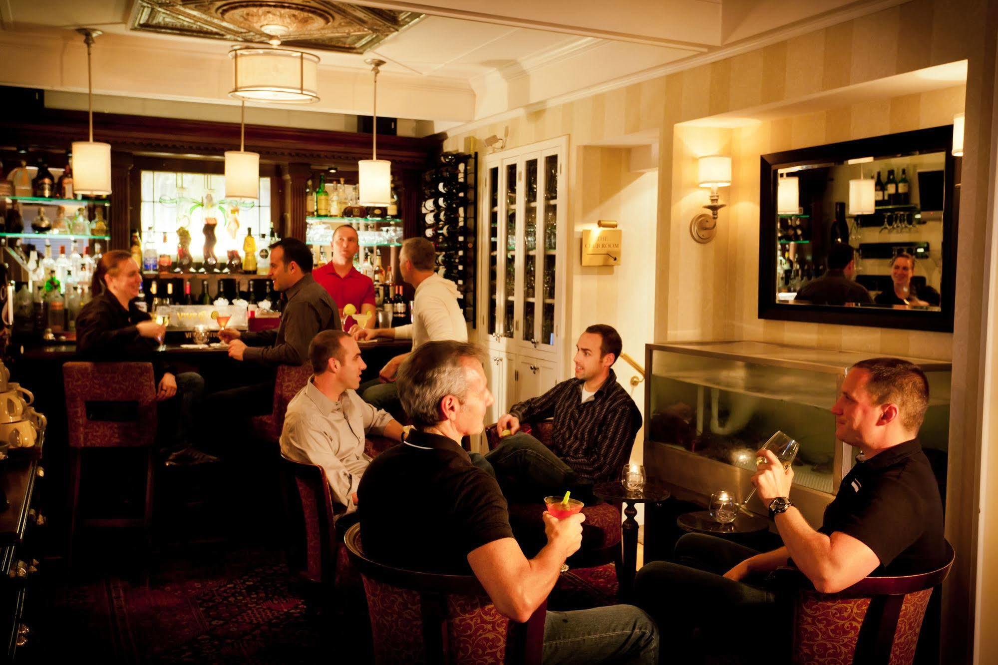 Crowne Pointe Historic Inn Adults Only Провинстаун Экстерьер фото
